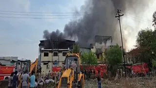 Maharashtra: Major Fire Breaks Out At Solapur Factory, Three Dead; 1-Year-Old Trapped | Video