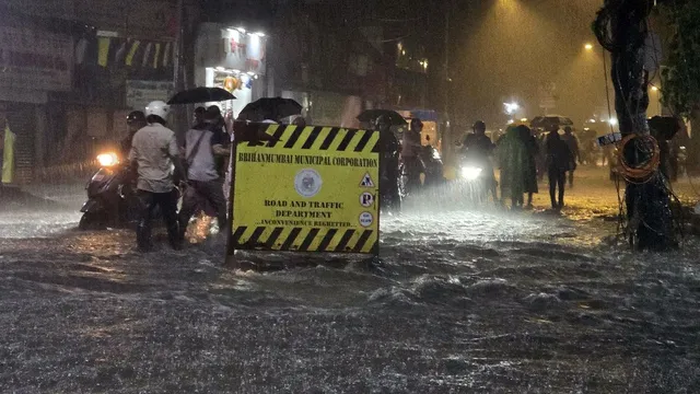 maharashtra-set-for-earliest-monsoon-in-12-years-imd-forecasts-onset-in-2-3-days