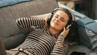 5 Quick Stress-Busting Techniques You Can Do In Just 5 Minutes