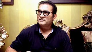 'Tuchi Cheez': Abhijeet Bhattacharya Claims Makers Don't Have Himmat After Chunari Chunari Remake