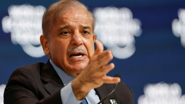 shehbaz-sharif-admits-global-perception-of-pakistan-says-international-community-doesnt-expect-us-to-come-with-begging-bowl