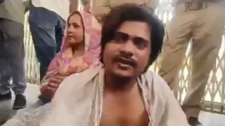 Noida Liquor Salesman 'Slapped And Hit With Belt' By Inspector For Overcharging Customers; Family Protests Outside DM Office