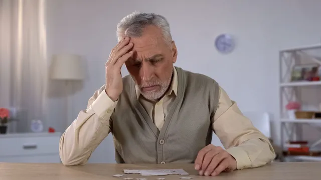 cognitive-decline-vs-dementia-doctor-shares-key-differences-that-every-ageing-adult-should-know