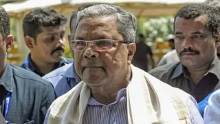 raj-bhavan-contradicts-siddaramaiah-claim-says-cm-invited-governor-to-attend-rcb-vidhana-soudha-event