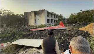 ahmedabad-plane-crash-air-india-sets-up-assistance-centre-at-ahmedabad-london-delhi-top-developments