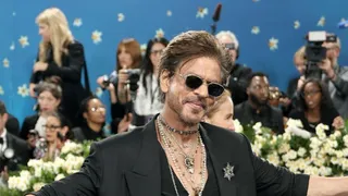 Shah Rukh Khan Attends Personal Trainer’s Wedding Reception; Looks Dapper In Salt And Pepper Look