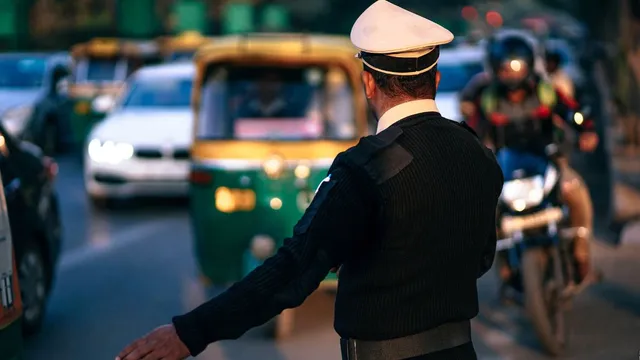 you-look-good-ill-keep-calling-you-hyderabad-woman-shares-chilling-encounter-with-cop-that-left-her-terrified-viral-post