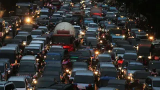 Bengaluru Traffic Alert: 90-Day Restriction On Coca Cola Godown Road For Railway Bridge Construction; Check Alternate Routes