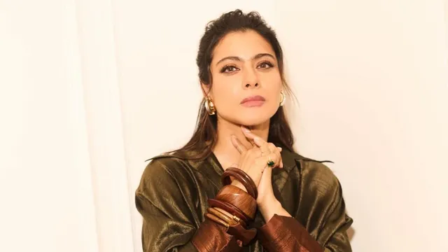 kajol-talks-about-salman-khans-unmatched-star-power-believes-shah-rukh-khan-and-aamir-khan-should-get-trophies-for-dedication