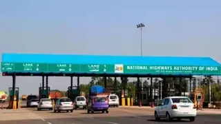 fastagbased-annual-pass-launched-for-private-vehicles-check-cost-benefits-and-other-details