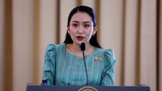 pms-phone-call-to-his-uncle-goes-wrong-shook-entire-thai-government-to-its-core-heres-how