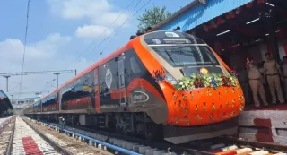 Gorakhpur-Patliputra Vande Bharat Express: IRCTC Opens Booking For Newly Launched Train | Check Fare, Timings
