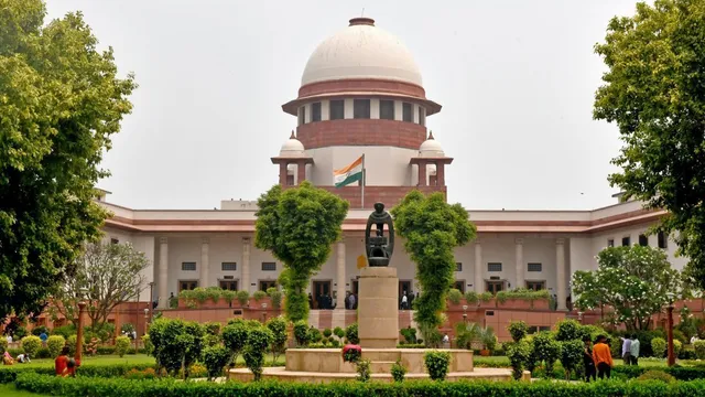 sc-grants-interim-relief-to-man-who-filed-complaint-against-influencer-sharmistha-panoli