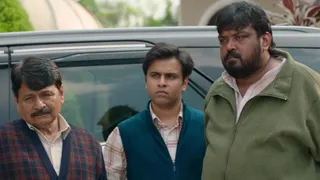 panchayat-season-4-review-jitendra-kumar-show-evokes-nostalgia-in-phulera-but-its-weaker-than-before-say-netizens