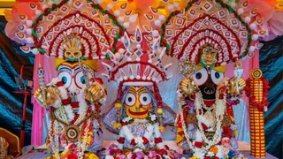 Rath Yatra 2025: From New York To Edinburgh, Devotees Celebrate Lord Jagannath’s Journey With Rituals Abroad | See In Pictures