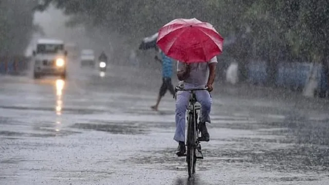 delhi-ncr-weather-updates-imd-predicts-light-rain-thunderstorms-in-capital-region-mercury-dips-sharply