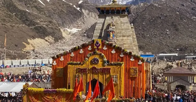 char-dham-yatra-2025-resumes-after-24hour-halt-due-to-cloudburst-and-landslide-in-uttarakhand-officials