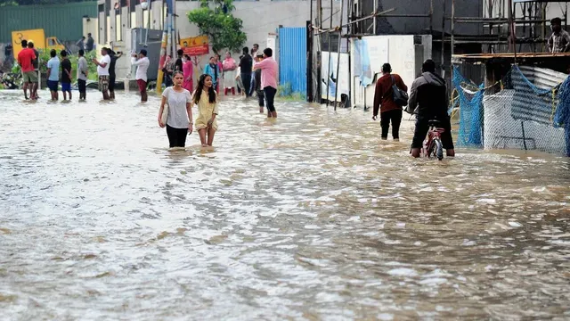 weather-update-monsoon-rains-imd-alert-himachal-landslides-flash-floods-up-heavy-rain-warning