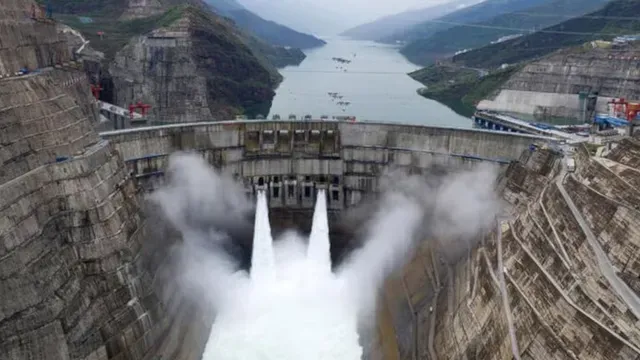 arunachal-cm-pema-khandu-water-bomb-warning-as-china-builds-worlds-largest-dam-project-near-india-border