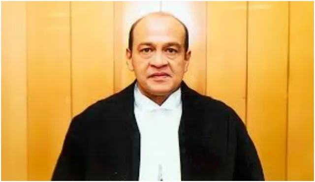 judge-cash-row-govt-starts-collecting-mps-signatures-for-justice-yashwant-varmas-impeachment