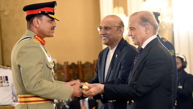 pakistan-army-chief-asim-munir-planning-coup-shehbaz-sharif-responds-to-rumours-of-removing-zardari
