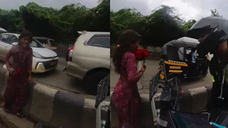 Viral Video: Girl Breaks Down After Auto Driver Allegedly Slaps Her, Biker Tries To Help But Fails