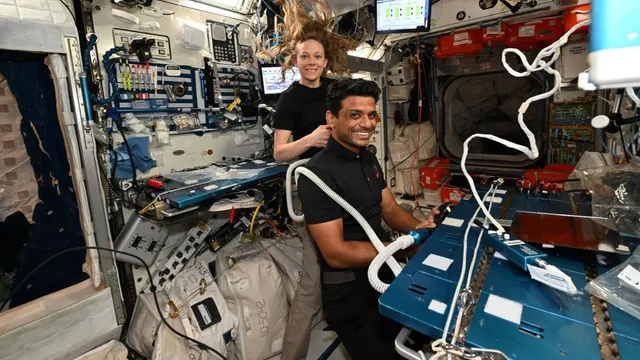 shubhanshu-shukla-haircut-in-space-in-zero-gravity-first-indian-pioneer-to-experience-salon-in-space