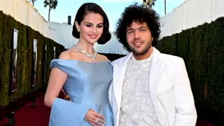 selena-gomez-and-benny-blanco-lock-september-wedding-date-send-invites-report