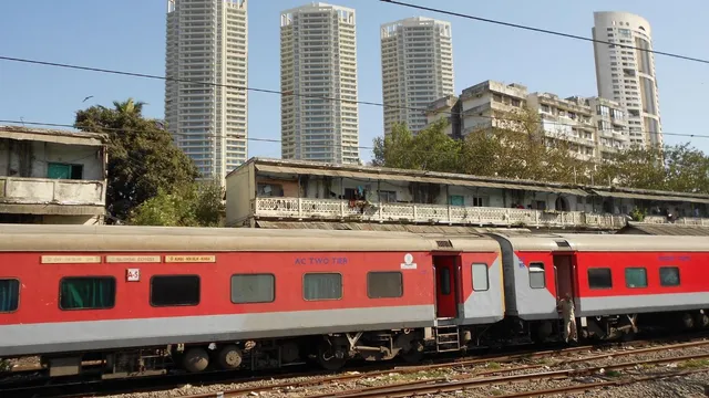 kanpur-lucknow-railway-alert-10-trains-delayed-as-non-interlocking-work-begins-check-affected-routes-dates