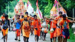 Kanwar Yatra 2025: UP Police Bans Devotees From Carrying Trident, Hockey Sticks During Pilgrimage