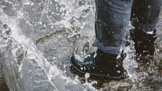 closed-shoes-and-wet-socks-trigger-skin-diseases-doctor-shares-tips-to-avoid-infections-in-rainy-season