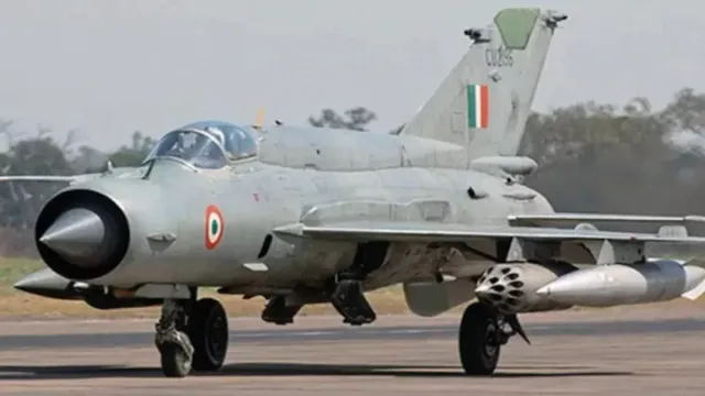 mig21-fighter-jet-to-retire-after-62-years-in-service-iaf-plans-farewell-ceremony-in-september
