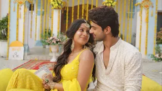Isha Malviya And Abhishek Kumar Are Back Together Onscreen In Anshul Garg's New Track Ni Tu Baar Baar