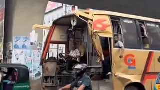 Bus With No Front, Exposed Engine Drives Through Dhaka Streets Leaving Internet Stunned | VIDEO