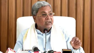 ‘Completely Lost Plot’: Karnataka CM Slams BJP Govt, ECI Over Detention Of INDIA Bloc MPs During Protest