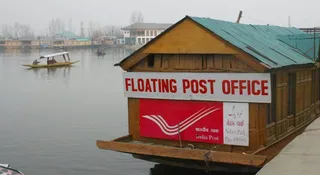 Which Indian Place Has The World’s Only Floating Post Office?