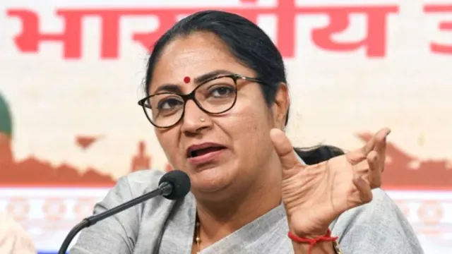 rekha-gupta-attack-know-about-delhi-cm-security-cover-as-assault-incident-triggers-debate