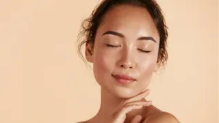 How To Keep Your Skin Healthy During Seasonal Changes? Dermatologist Explains