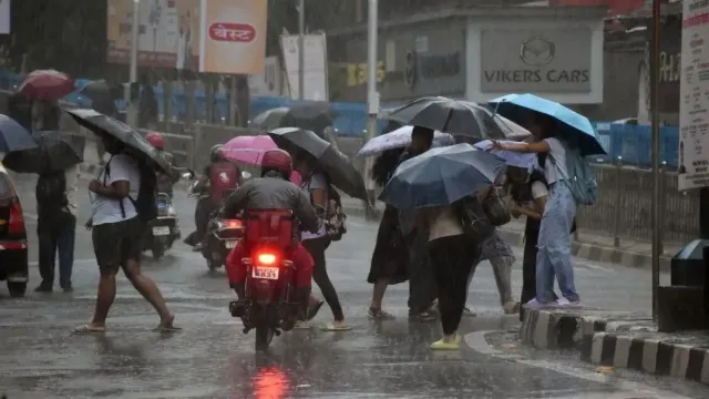 karnataka-weather-bengaluru-rains-yellow-alert-in-udupi-haveri-belgaum-other-districts-today-forecast