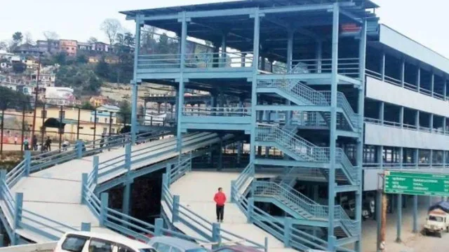 delhis-nehru-place-to-get-multilevel-car-park-ev-charging-facilities-details