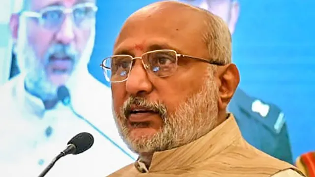 vp-election-result-cross-voting-hits-india-bloc-as-ndas-radhakrishnan-gets-more-votes-than-expected-explained