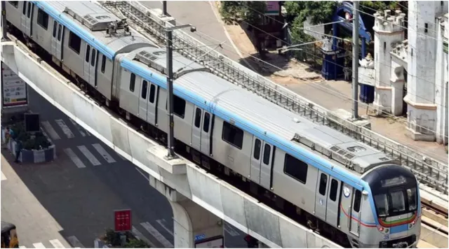 kochi-metro-bags-contract-to-prepare-dpr-for-mumbai-water-metro