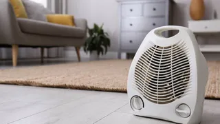 Delhi Govt's Plan To Improve Air Quality: Distributing 3,000 Heaters To RWAs, Guards To Stop Bonfires This Winter