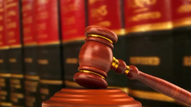 up-eatery-offers-bottle-of-acid-instead-of-water-restaurant-owner-sentenced-after-12-years