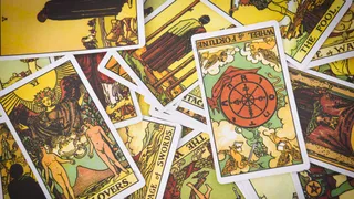 tarot-predictions-september-15-2025-bright-ideas-will-emerge-for-gemini-thoughtful-clarity-for-virgo
