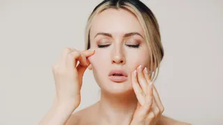 Why Skin Becomes Saggy After Weight Loss And How to Prevent It? Dermatologist Explains