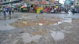 Bengaluru Residents Flag ‘Roads Full Of Potholes’; Children Write Poems To PM Modi, CM Siddaramaiah