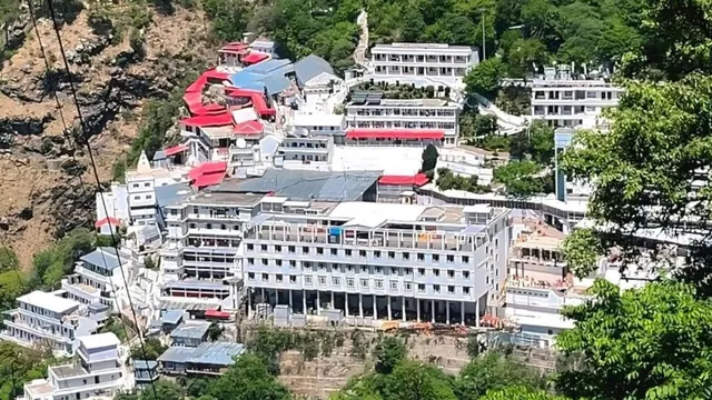 vaishno-devi-yatra-likely-to-resume-on-sept-17-after-22-day-suspension-shrine-board-awaits-final-nod