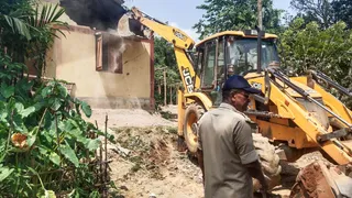 Dehradun News: MDDA Launches Special Drive Against Illegal Construction, Seals Seven Buildings