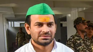 'Will Face Krishna's Sudarshan Chakra': Tej Pratap Warns Those 'Insulting' Sister Rohini Amid RJD Rift Buzz